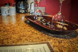 Timbercreek Canyon Bed & Breakfast | Starlight Canyon Bed & Breakfast Aspen Cabin