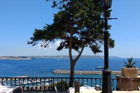 Qala Bed & Breakfast | RabArt-A homely place 1 can stay where Art is born