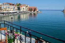 Old Town Apartment | Modern Seafront Apartment - Old Harbor Promenade