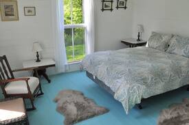 Fayetteville Other | Gorgeous Guesthouse at Five Springs Farm