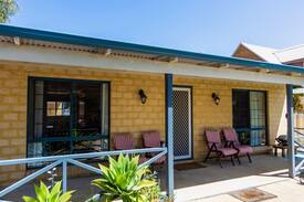 Castletown Cabin | Kindlewood Cottage near the beach