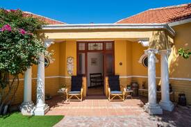 Simon's Town House | The Beach Haven on Seaforth