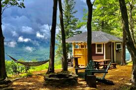 North Adams House | Mahican Cabin - A Private Nature's Reserve For 2
