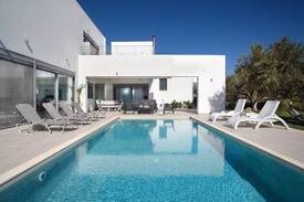 Karefiliana Villa | Gramvousa Villas - Villa Dimitra