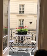 14th Arrondissement Apartment | TRES BEL APPARTEMENT HAUSSMANNIEN RUE DAGUERRE