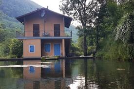 Entracque House | CASA SUL LAGHETTO...completamente recintata...!!!