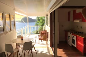 Terre-de-Haut House | Bungalow "Dauphins" Terre De Haut .Les Saintes