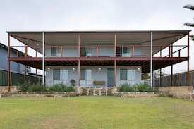 Seabird House | "Three Little Birds" Seabird Holiday Rental