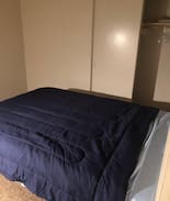 Lancaster House | Queen Bed Private Room with Shared Bath (2)