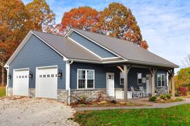 Appomattox House | Bella Vista ~ Relax, be refreshed and renewed!