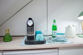 Rath House | ruhiges Zimmer mit Bad, Kaffeküche& eigenem Zugang