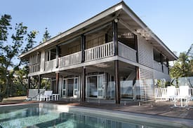 Mission Beach House | Magic Beach House - Absolute Beachfront