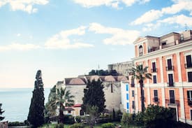 Selvacava Apartment | Seaview apartment in the Old Town