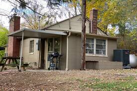 Sharpsburg Cabin | Burr Oak Paradise