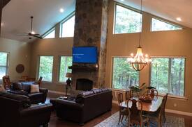 Avinger House | Pine Tree Crest