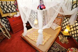 Ost Other | original old Afghani yurt -cool