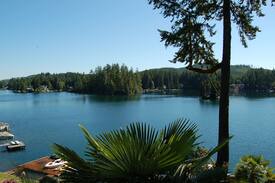 Shelton House | Lake side Basement Apartment on Lost Lake