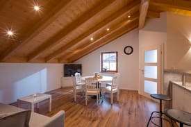 Kiefersfelden Apartment | Ferienwohnung Hofmann (DE Kiefersfelden) - Hofmann Tine und Tom (Phone number hidden by Airbnb) , Ferienwohnung Hofmann bis max. 6 Pers. ca 70 qm