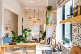 Phuong 6 Apartment | |SIECASA 2| Tranquil Spacious 2BR ● HCMC Center