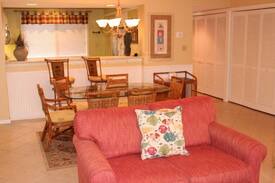 Arcadian Shores Apartment | Richmond Park - Richmond Park 15-C
