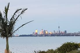 Te Atatu Peninsula Bed & Breakfast | Waterfront Paradise, Awesome Views