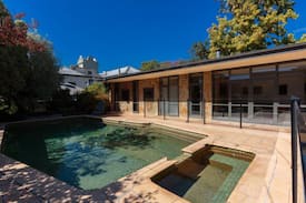 Yarra Glen House | Managers House - Yarra Glen Hotel