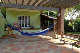 Telemaco Borba Cabin | Casa com Churrasqueira e Piscina em Telêmaco Borba