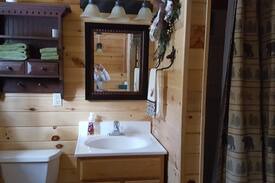 Weyerhaeuser Cabin | Winding Creek Cabin