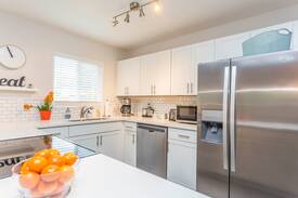 Paver Park House | "Chill Time" Close to Downtown Sarasota.