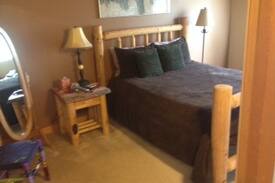 Tri-Cities House | Cabin Suites Guest House
