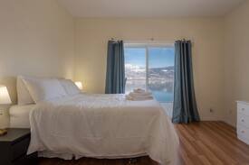 Okanagan-Similkameen Bed & Breakfast | Windmill B&B in Summerland Estate Winery
