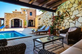 Modi Villa | Villa-Aristotelis
