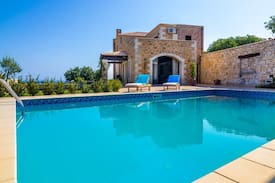 Modi Villa | Villa-Aristotelis