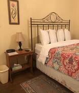 Fredericksburg House | Barrister’s Guest Quarters #6/Free German Pastries