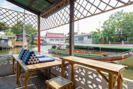 Ban Chang Lo House | PANYAPA at Khlong Mon 22 Canal Side Wat Khrut BKK