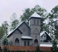 Summit Resort | Mallard Lake Dixie Springs Guest Cabin 3