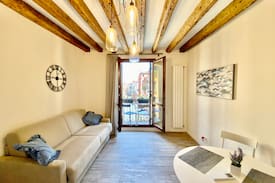Cannaregio Apartment | Suite House 4 terrace with canal view in Venice