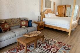 St. George Apartment | Desert Getaway - Stylish Studio at Amira Resort