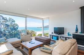 Lorne House | Equinox - Lorne Holiday Stays