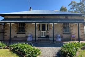 Upper Wakefield Cabin | Tickles Cottage in a beautiful Rural Setting