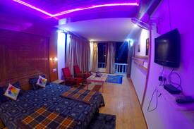 Srinagar Hotel | IVY TOP Resort- Srinagar Garhwal