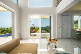 Lithakia Villa | Villa Natura private jacuzzi