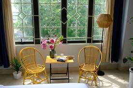 Van Mieu Apartment | Xuan's house 2. Hanoi View Room. 1km to Old Quater