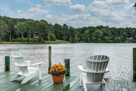 Dutton House | Waterfront Golden River Watch - (Units A and B)