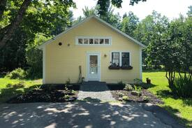 Blue Hill Cabin | The Cottage on Parker Point