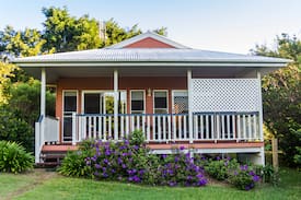 Balmoral Ridge Cabin | 2 Pines Cottage - A Little Maleny Magic