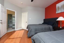 Midtown House | Contempo Condo tucked in central HTX-Sleeps 14