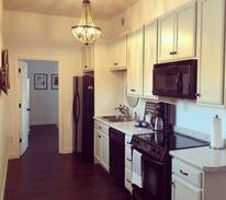 Murphysboro Apartment | The NEW Pink Lady on Walnut, Downtown Murphysboro