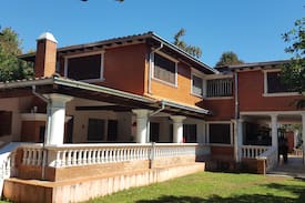 Aregua Villa | Colonial house in Aregua / Paraguay