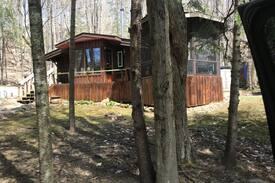 Huntsville Villa | Hidden Valley Couple Chalet - Hot Tub/Pizza Oven